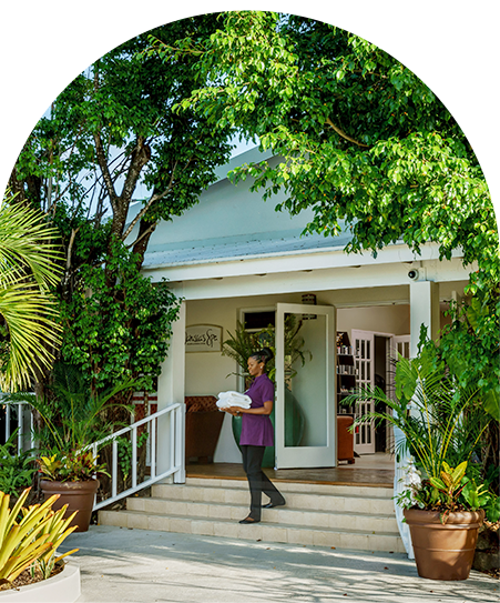 Janissa Spa entrance through tropical garden